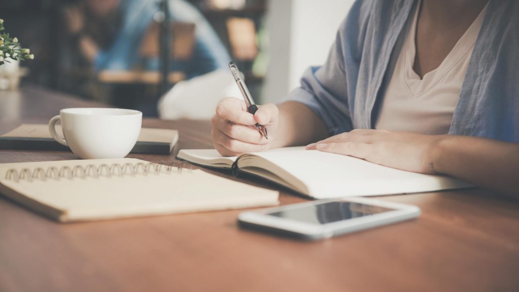 How Caffeine Affects Brain Performance and How to Use It Wisely